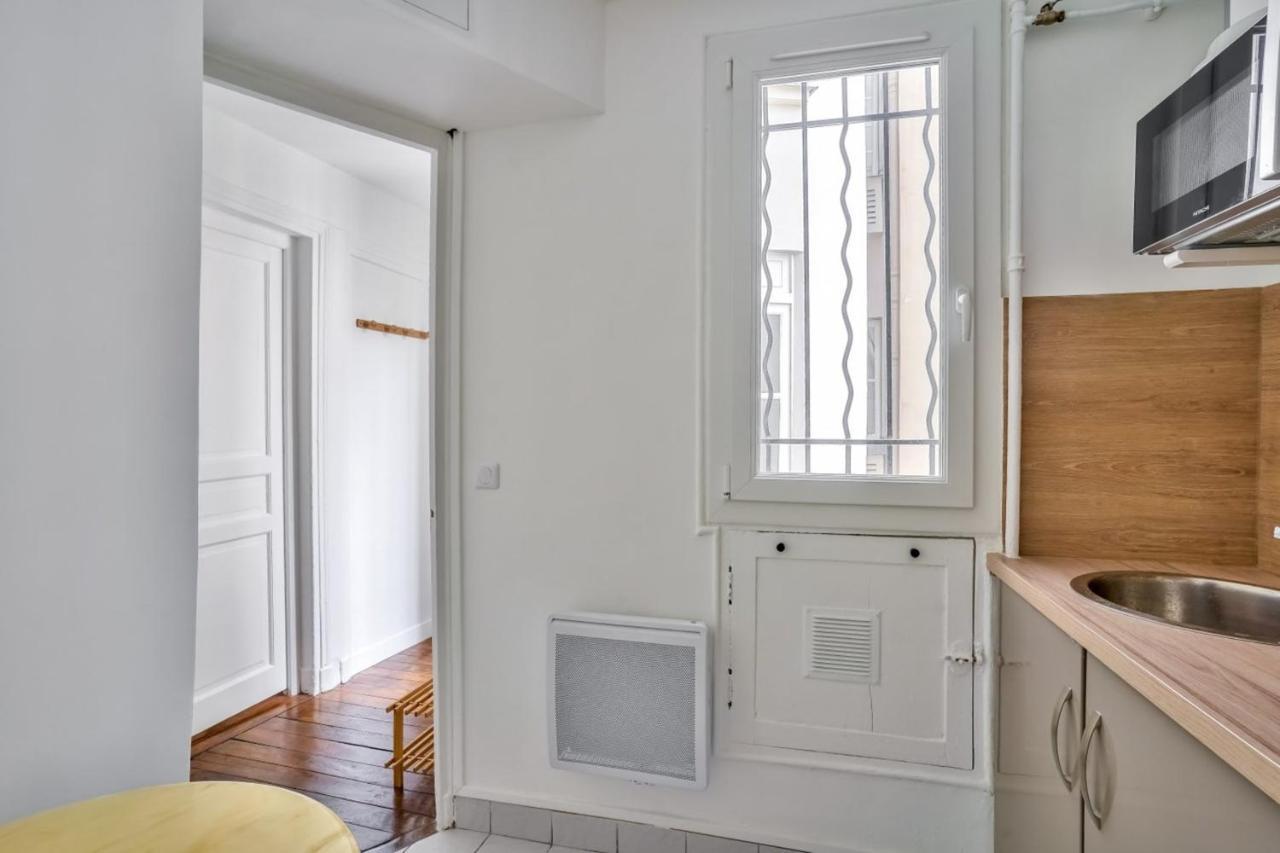 Cosy And Bright Apartment Located In Paris 18 Exteriör bild